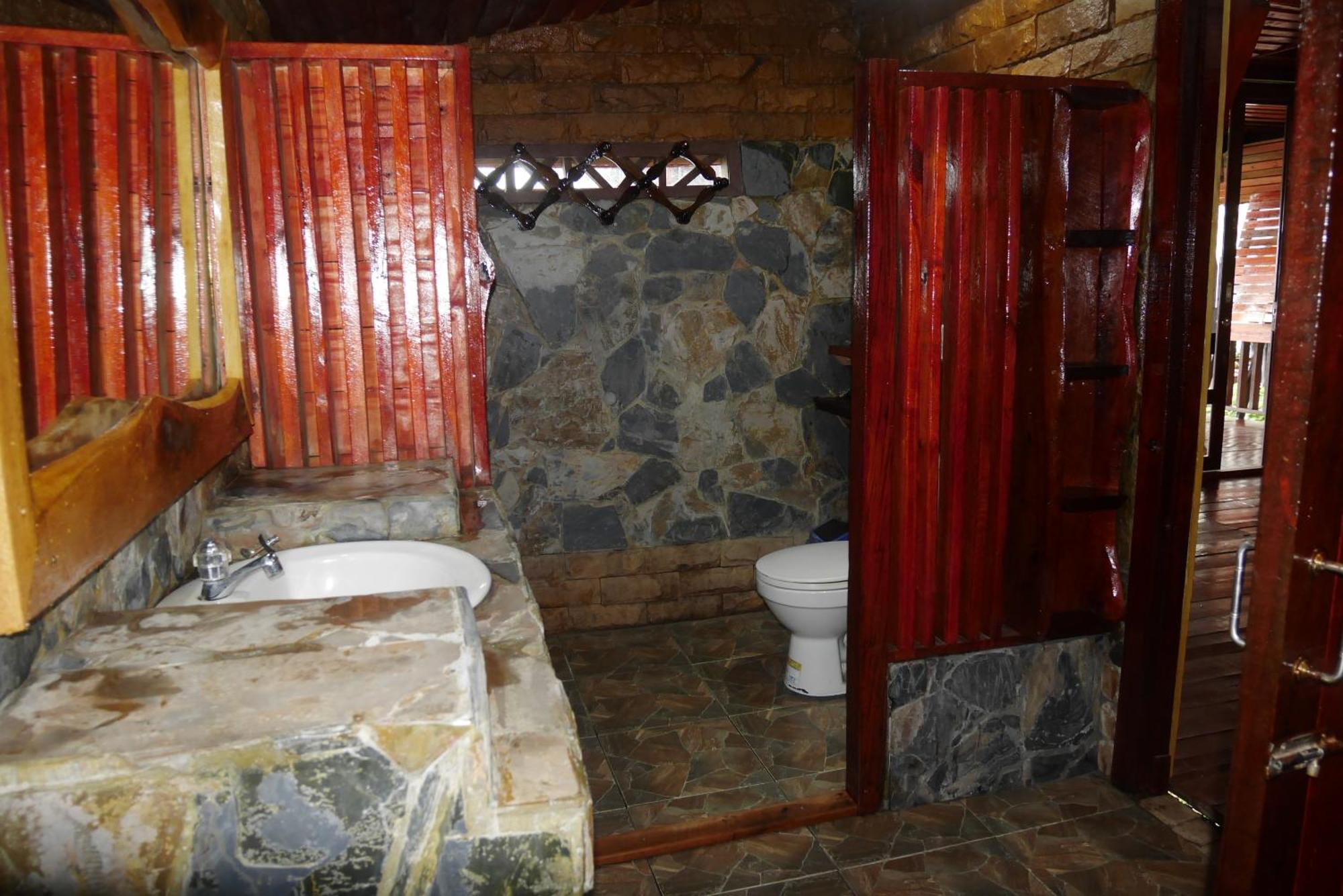 Mai Pen Rai Bungalows Than Sadet Beach Exterior photo